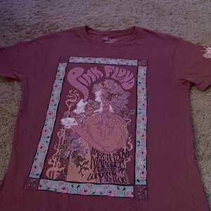 Pink Floyd shirt size Small pink/mauve